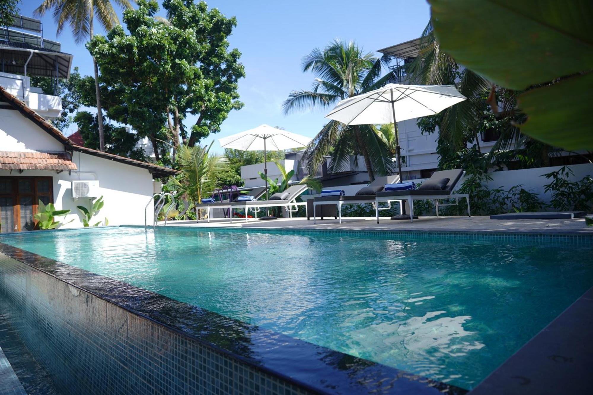 Alfred Place Kochi Bagian luar foto